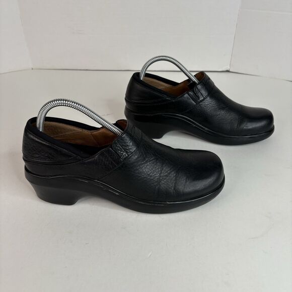 Ariat Women's Size 9.5 B Hera Expert Work Professional Black Leather Clogs - Picture 2 of 12